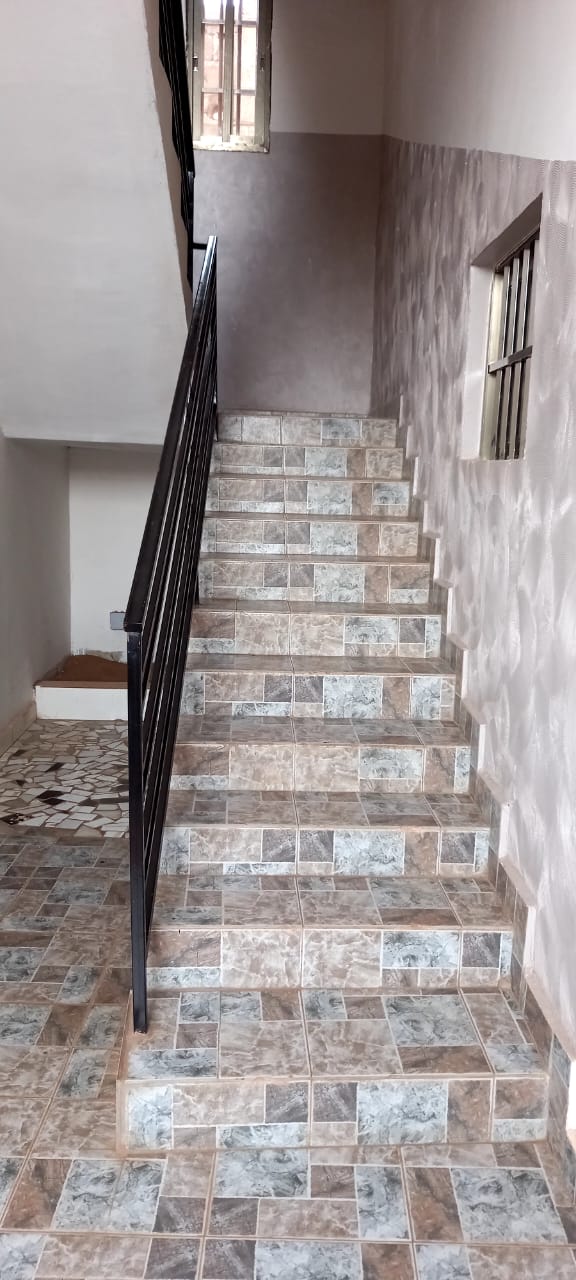 Escalier intérieur des Résidences Safety